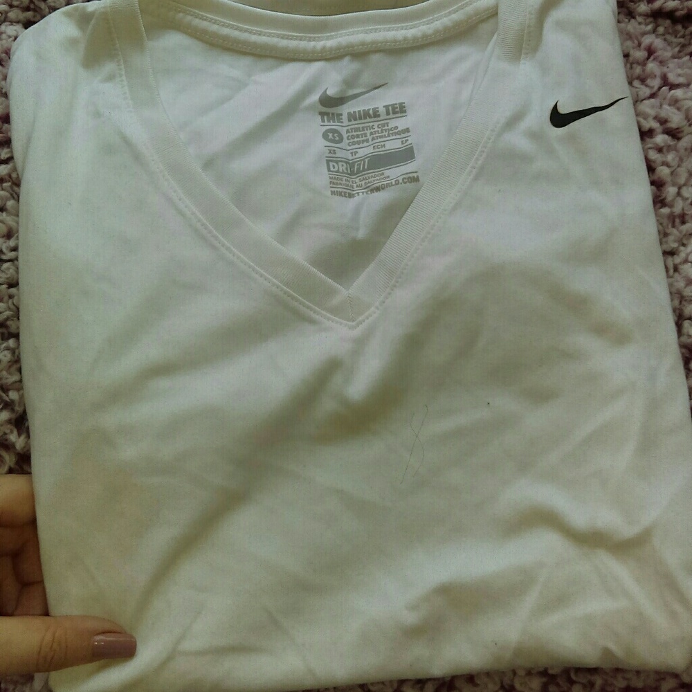 Nike dri-fit tee